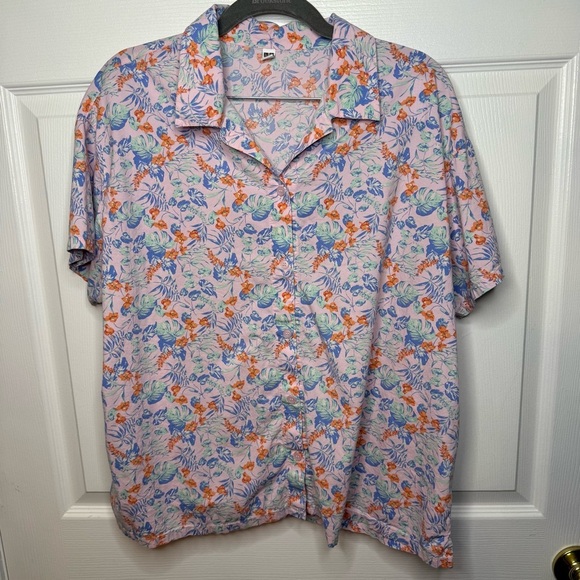 Uniqlo Womens Tropical Hawaiian Floral Button-down Short Sleeved Size XL GUC - Picture 1 of 6